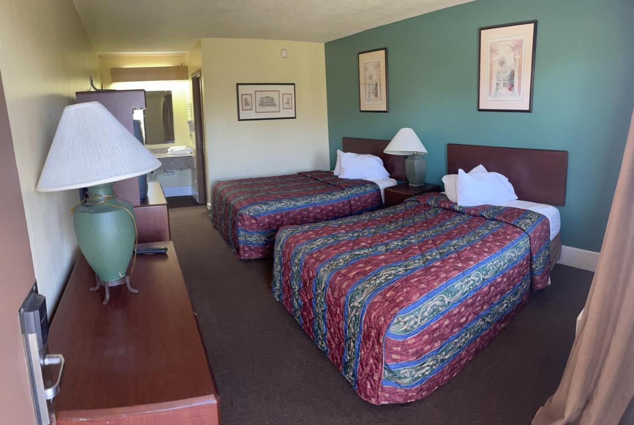Hilltop Inn Pittsburgh Crafton Экстерьер фото